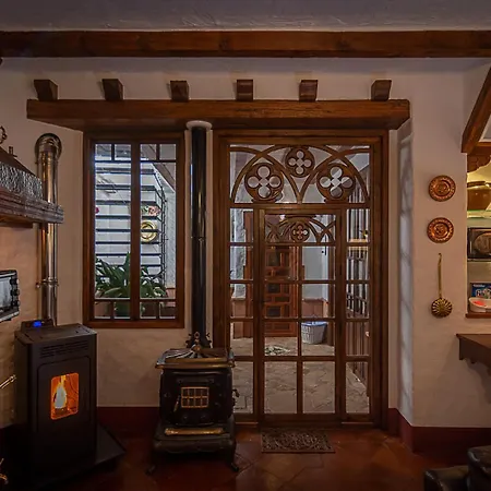 Mazari Apartment